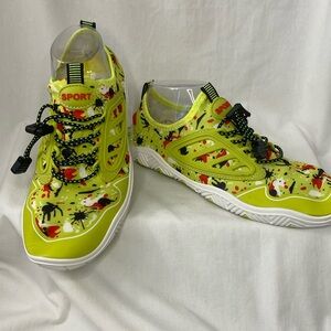 Quick Drying Water Shoes Size 9/Large ~ Neon Green Paint Splatter Design ~ Vivay